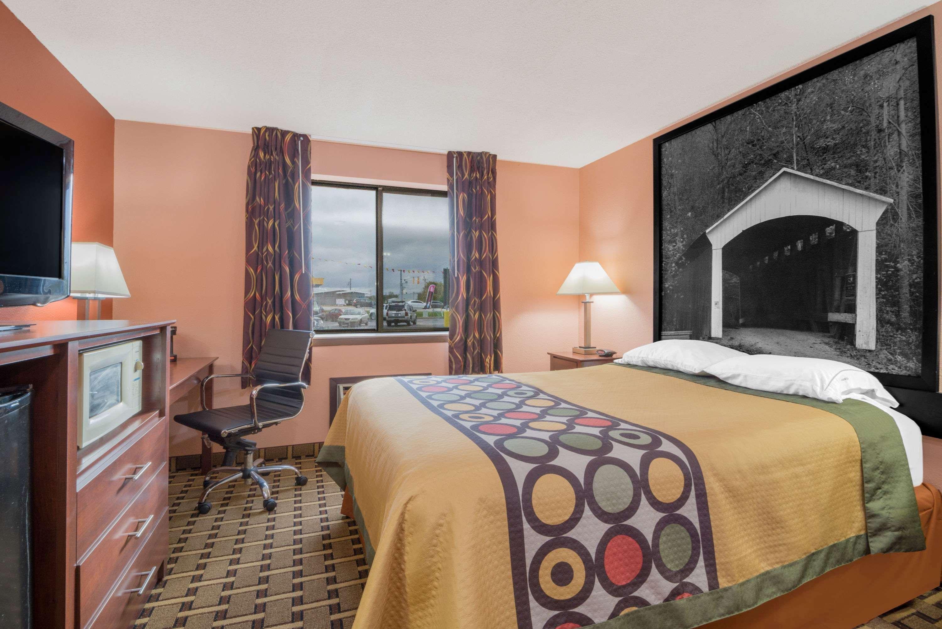 Super 8 By Wyndham Shelbyville Buitenkant foto